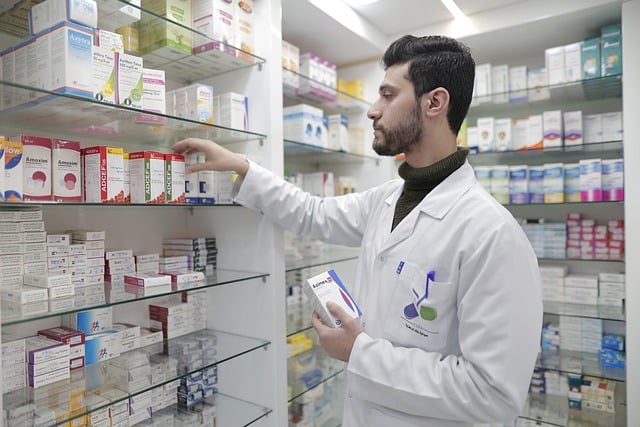 pharmacy-near-me-640x480-13856794.jpeg