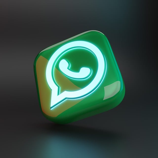 whatsapp web