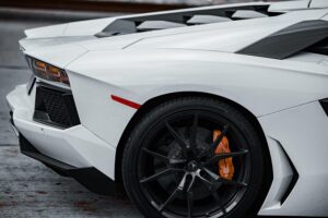 car-640x480-75157905.jpeg