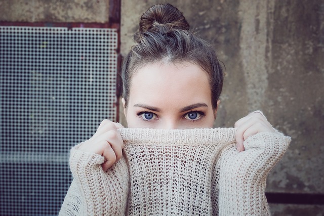 girl-640x480-41807609.jpeg