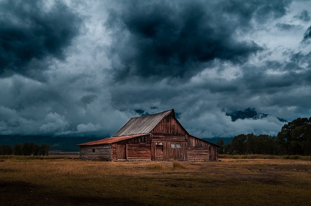 Track Weather Changes: Tools to Analyze Trends Over Time